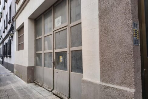 Local comercial en venta en Burlada
