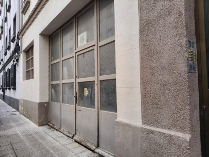 Local comercial en venta en Burlada